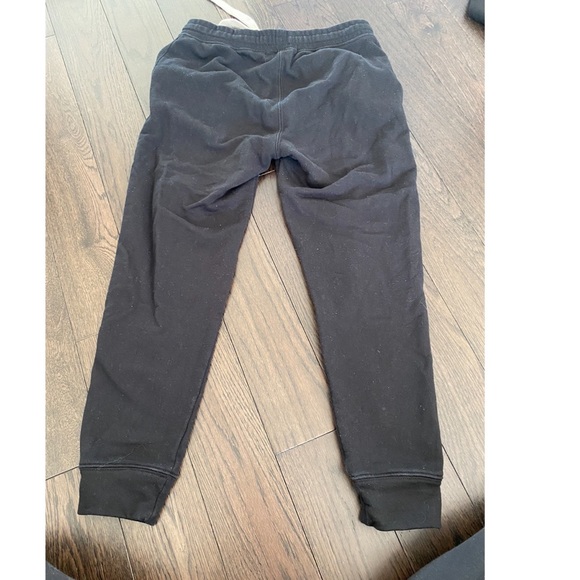 Root Kids Sweatpants in size small - Picture 2 of 4